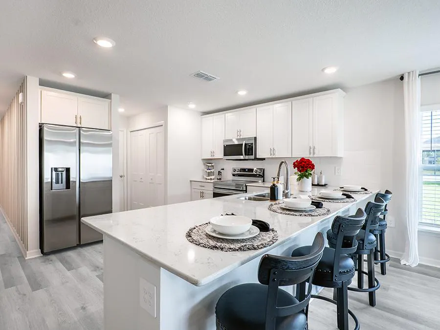 Daltile Rocky Mountain quartz kitchen countertops